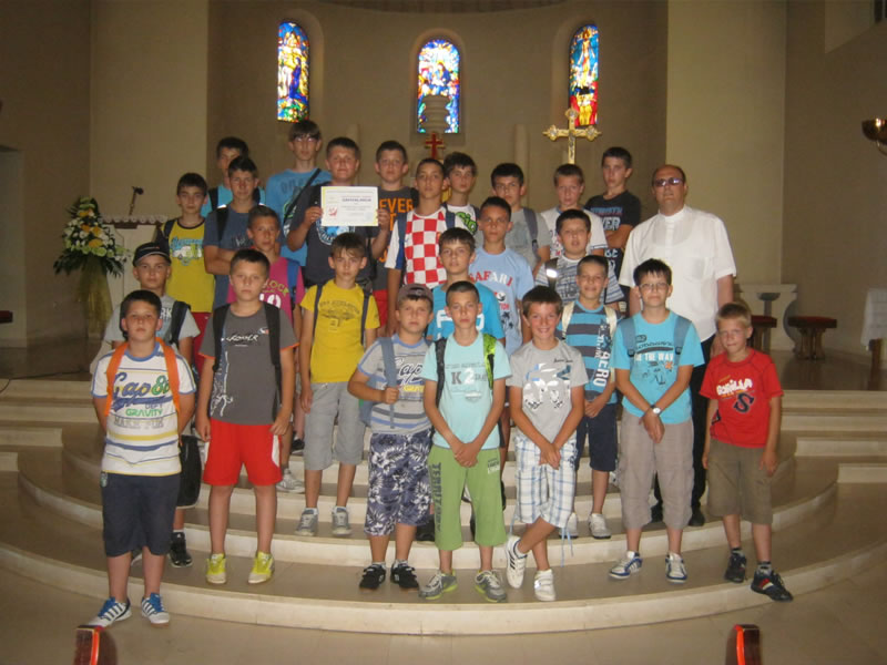 tl_files/slike/slike_2013/duvno_2013_ministranti_1.jpg